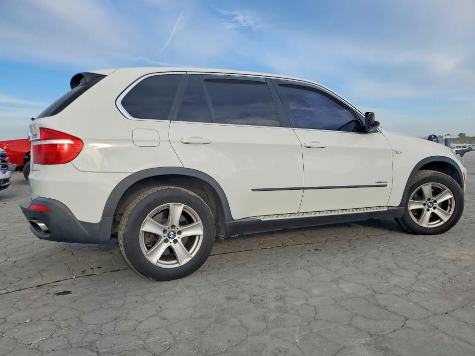 70741756 :رقم المزاد ، 5UXFE8C58AL311711 vin ، 2010 Bmw X5 مزاد بيع