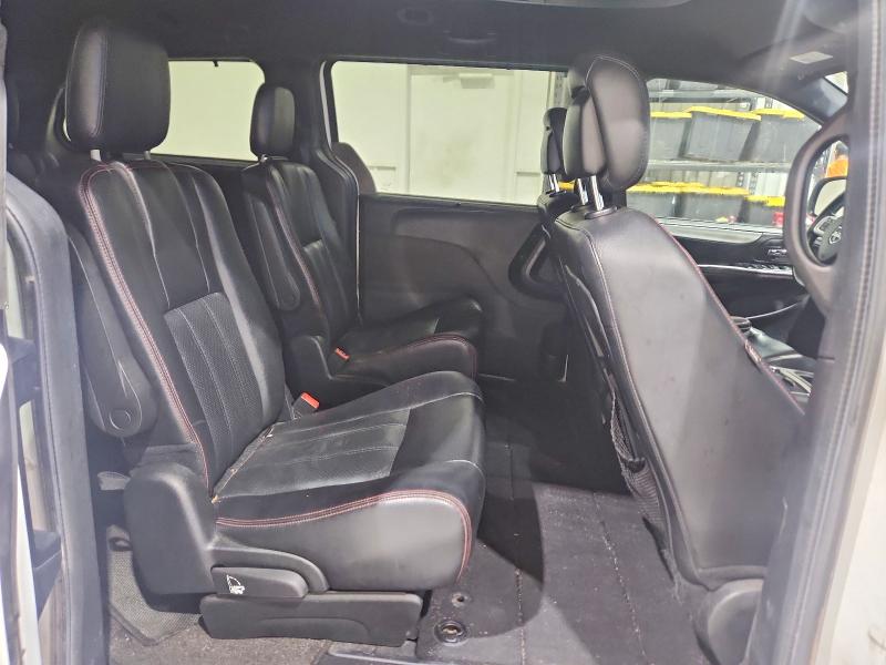 67936816 :رقم المزاد ، 2C4RDGEG8HR740486 vin ، 2017 Dodge Grand Caravan مزاد بيع