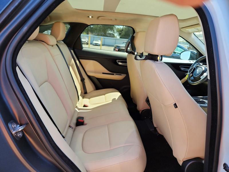 2020 Jaguar F-pace მანქანა იყიდება აუქციონზე, vin: SADCJ2FX0LA627536, აუქციონის ნომერი: 70101216