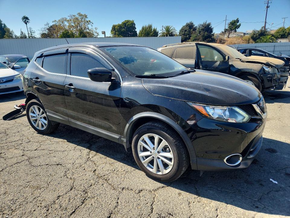 2018 Nissan Rogue Sport მანქანა იყიდება აუქციონზე, vin: JN1BJ1CP1JW190445, აუქციონის ნომერი: 69880116