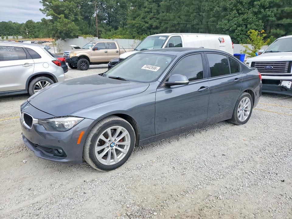 Aukcja sprzedaży 2017 Bmw 320, vin: WBA8A9C57HK619946, numer aukcji: 70442696