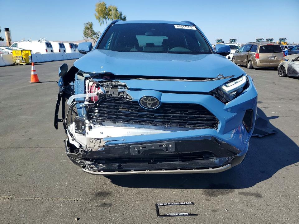 Продажа на аукционе авто 2025 Toyota Rav4, vin: 4T3T6RFV7SU183690, номер лота: 69611586