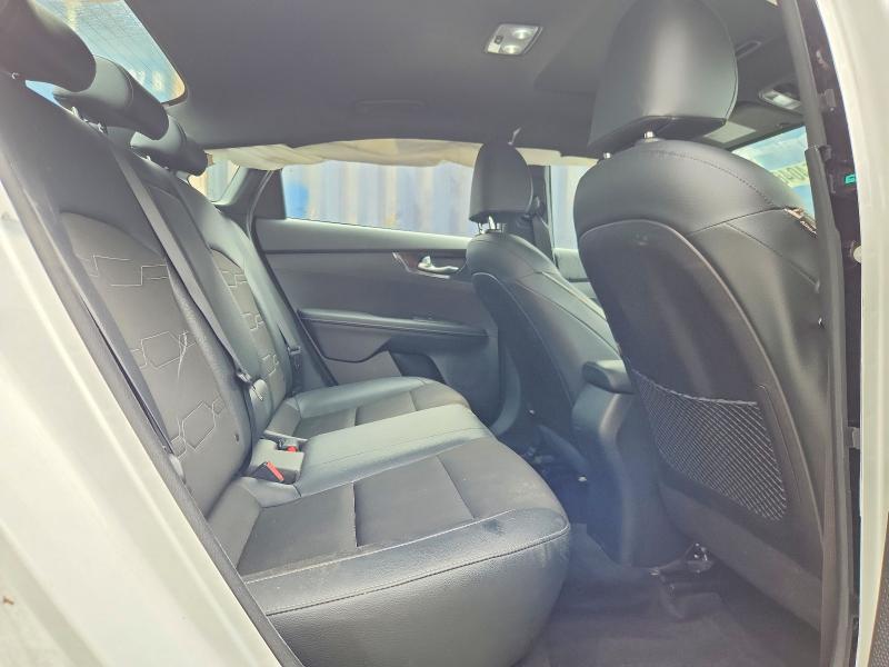 2021 Kia Forte მანქანა იყიდება აუქციონზე, vin: 3KPF34AD3ME383505, აუქციონის ნომერი: 67454046