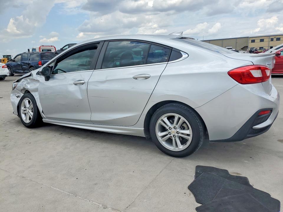68823116 :رقم المزاد ، 1G1BE5SM6H7147345 vin ، 2017 Chevrolet Cruze مزاد بيع