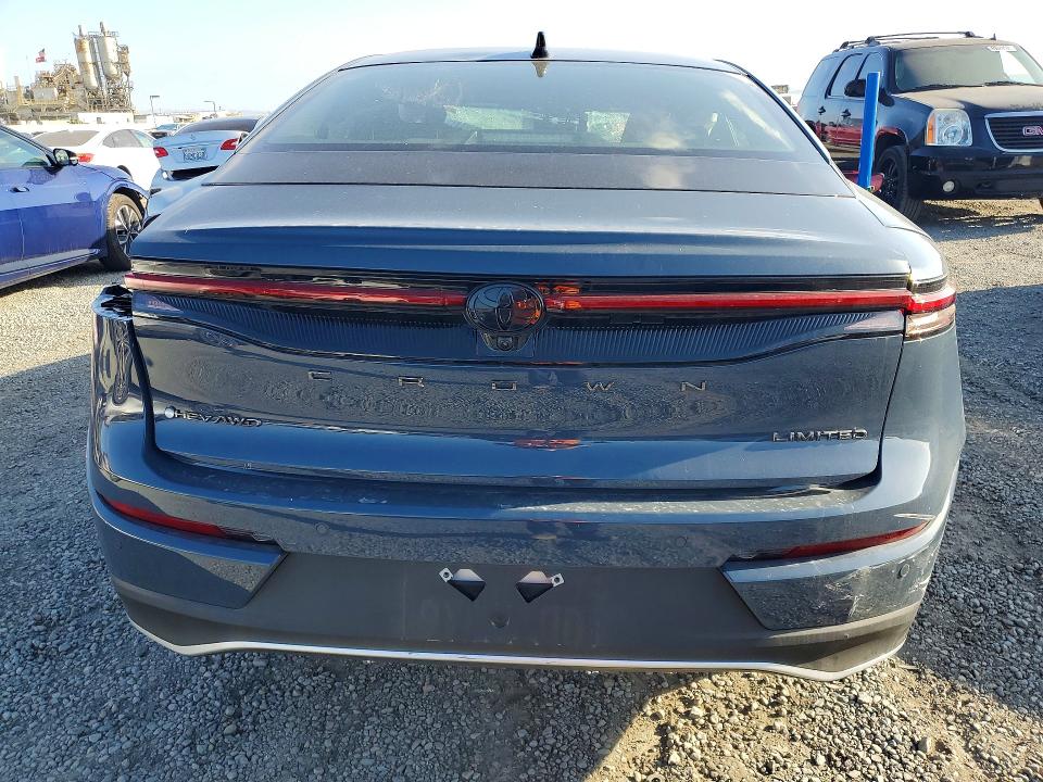 68291576 :رقم المزاد ، JTDAAAAF4T3045083 vin ، 2026 Toyota Crown مزاد بيع