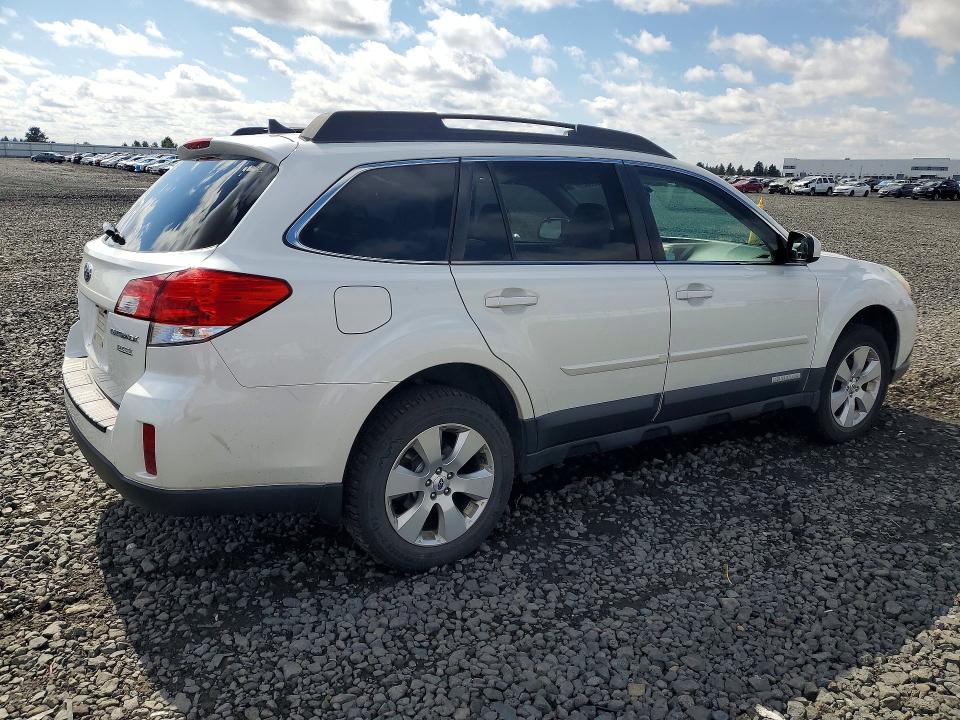 68889826 :رقم المزاد ، 4S4BRBKC6C3300917 vin ، 2012 Subaru Outback مزاد بيع