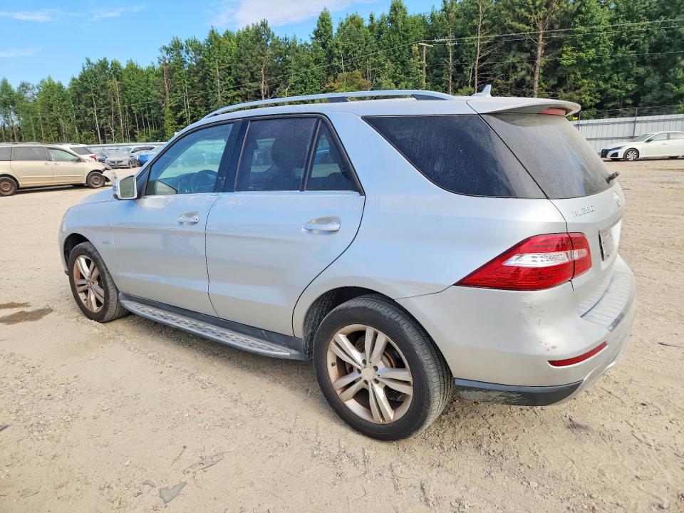 69690106 :رقم المزاد ، 4JGDA5HB0CA035178 vin ، 2012 Mercedes-benz Ml مزاد بيع