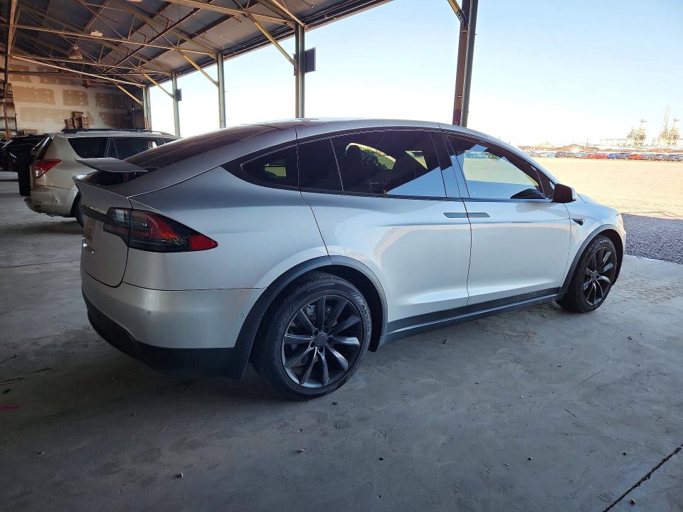 Продажа на аукционе авто 2017 Tesla Model X, vin: 5YJXCBE21HF035655, номер лота: 70724716