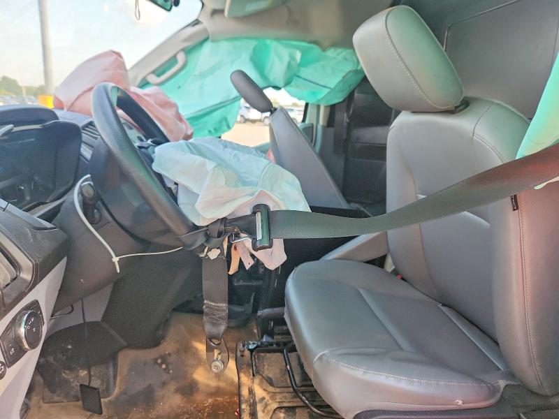 67189376 :رقم المزاد ، 1FTYE1ZM8JKB56325 vin ، 2018 Ford Transit مزاد بيع