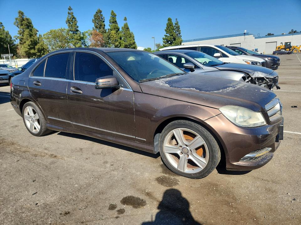 Aukcja sprzedaży 2013 Mercedes-benz C, vin: WDDGF4HB5DA789732, numer aukcji: 69801306