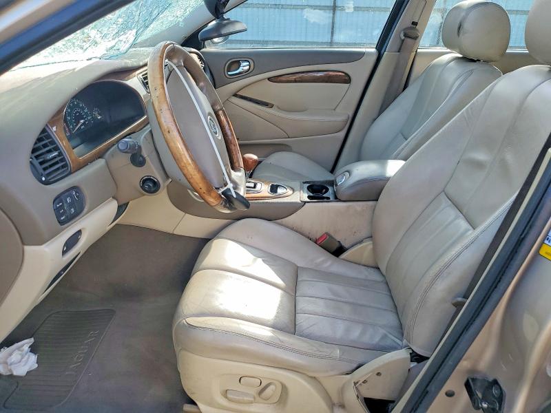 2003 Jaguar S-type მანქანა იყიდება აუქციონზე, vin: SAJEA01U23HM61728, აუქციონის ნომერი: 69821126