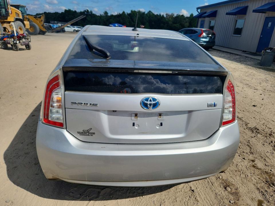 69111516 :رقم المزاد ، JTDKN3DUXE0356875 vin ، 2014 Toyota Prius مزاد بيع