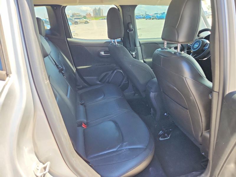 68516186 :رقم المزاد ، ZACCJBDT4GPD05239 vin ، 2016 Jeep Renegade مزاد بيع