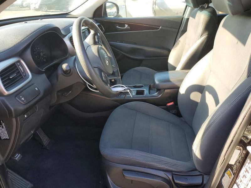70076856 :رقم المزاد ، 5XYPG4A52HG217941 vin ، 2017 Kia Sorento مزاد بيع