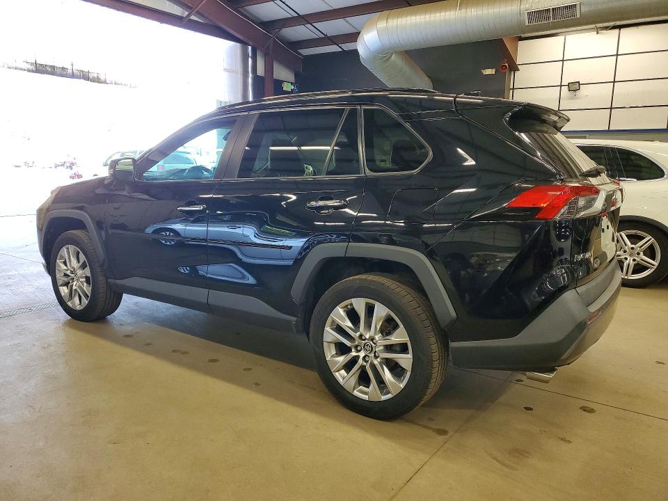 70406366 :رقم المزاد ، 2T3N1RFV2KC026335 vin ، 2019 Toyota Rav4 مزاد بيع