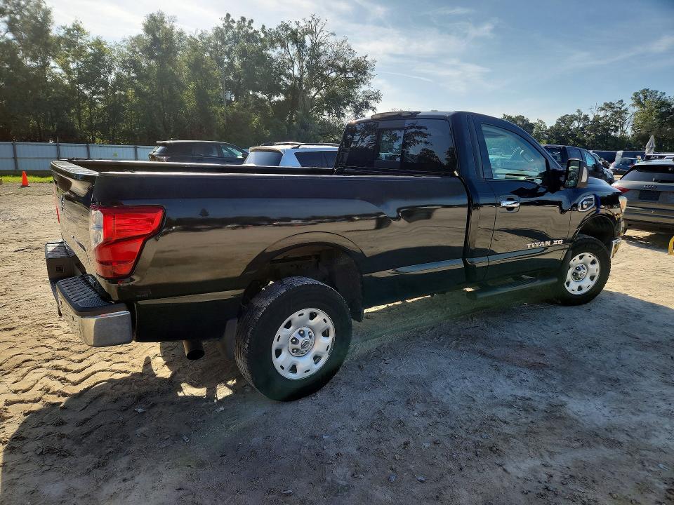 69169866 :رقم المزاد ، 1N6BA1R97HN519877 vin ، 2017 Nissan Titan Xd مزاد بيع