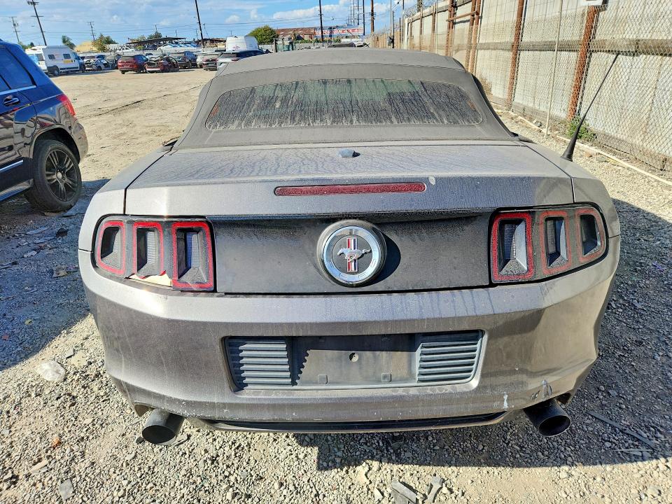 Продажа на аукционе авто 2013 Ford Mustang, vin: 1ZVBP8EM6D5233739, номер лота: 70798106