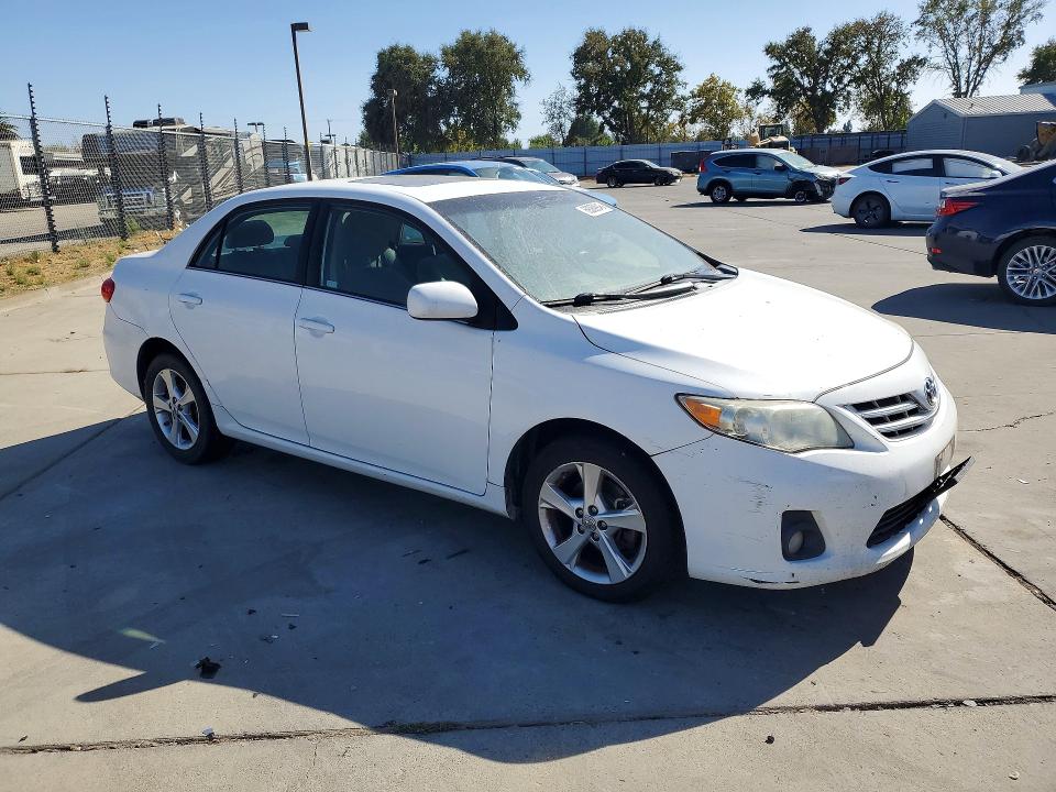 Продаж на аукціоні авто 2013 Toyota Corolla, vin: 2T1BU4EE6DC983495, номер лоту: 69069946