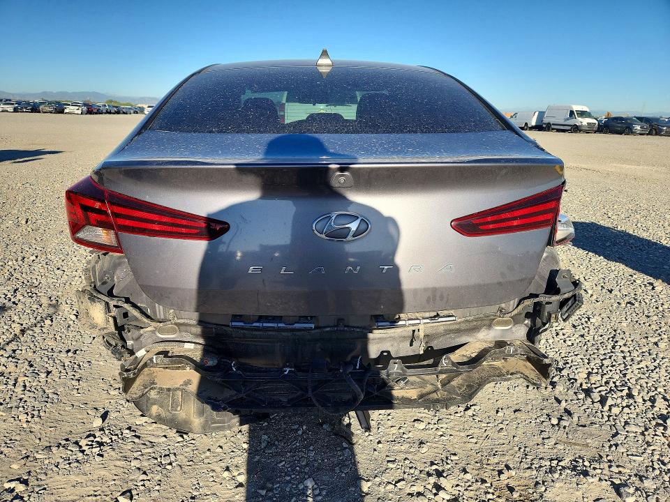 2020 Hyundai Elantra მანქანა იყიდება აუქციონზე, vin: 5NPD84LF3LH522680, აუქციონის ნომერი: 66855186