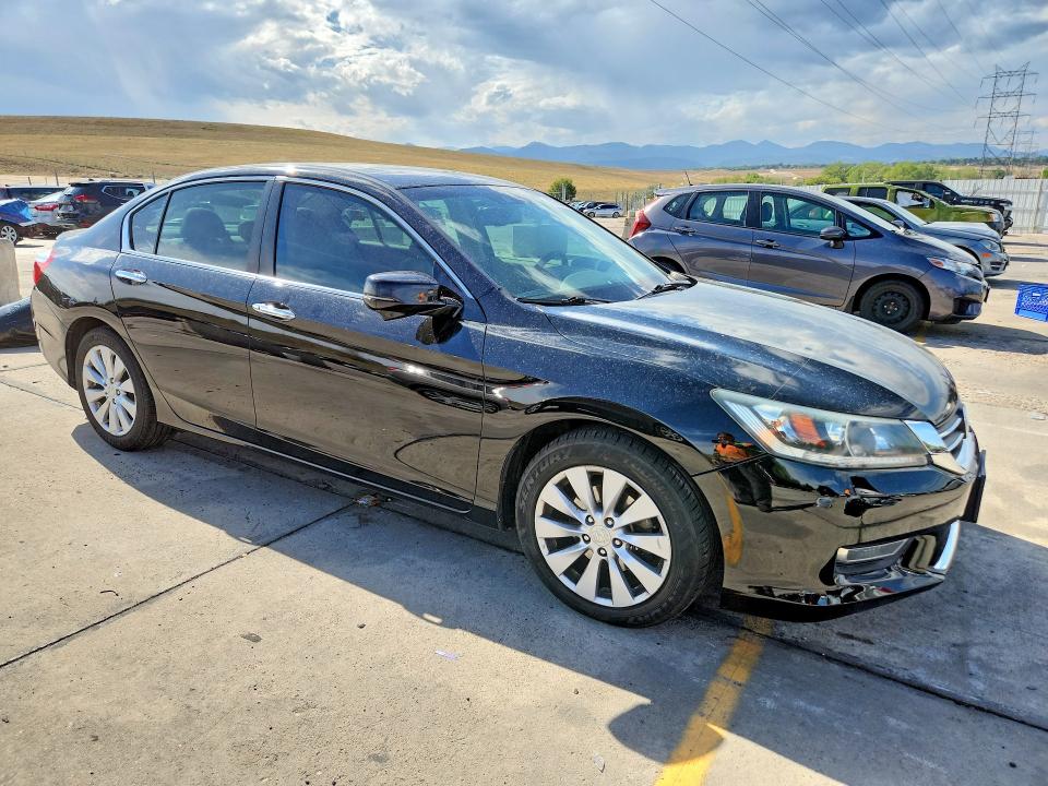 67283866 :رقم المزاد ، 1HGCR2F89DA020955 vin ، 2013 Honda Accord مزاد بيع