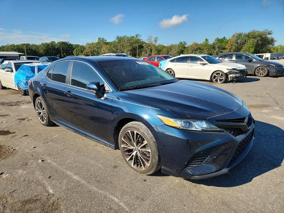 Продажа на аукционе авто 2018 Toyota Camry, vin: 4T1B11HK3JU676837, номер лота: 70518546