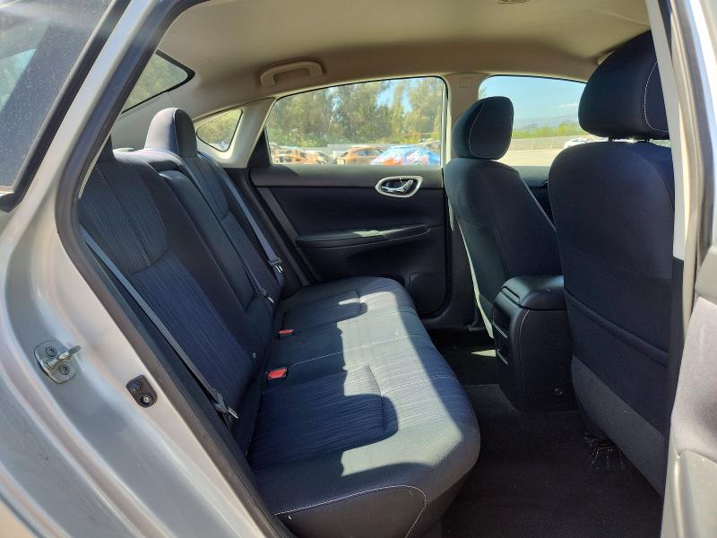 2016 Nissan Sentra მანქანა იყიდება აუქციონზე, vin: 3N1AB7AP8GL659589, აუქციონის ნომერი: 69821866