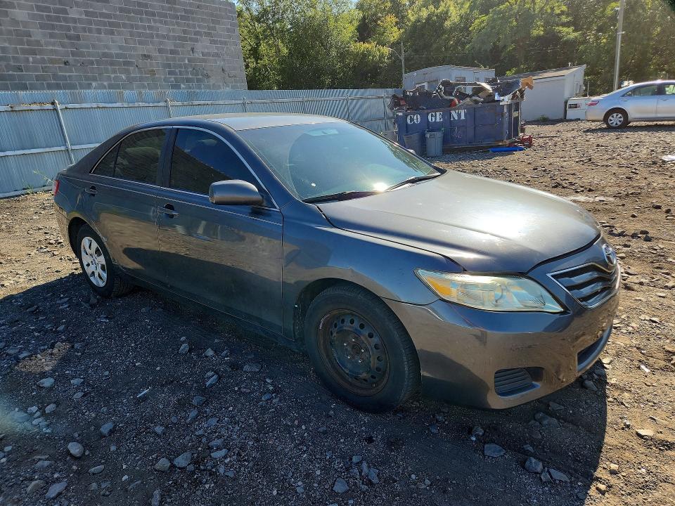 69201856 :رقم المزاد ، 4T1BF3EK4AU022074 vin ، 2010 Toyota Camry مزاد بيع