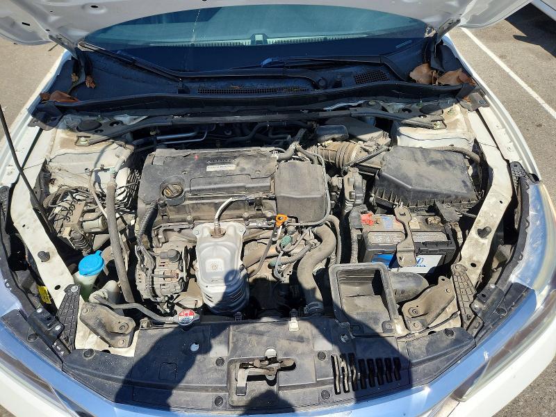 2017 Honda Accord მანქანა იყიდება აუქციონზე, vin: 1HGCR2F52HA269352, აუქციონის ნომერი: 69798256