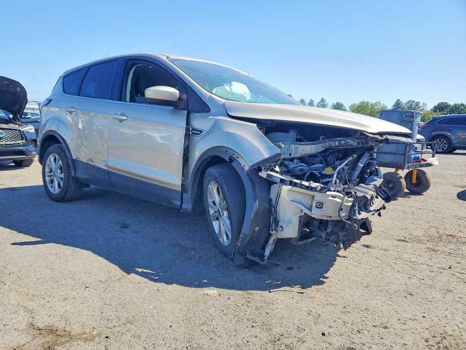 69127356 :رقم المزاد ، 1FMCU9GDXHUC70853 vin ، 2017 Ford Escape مزاد بيع