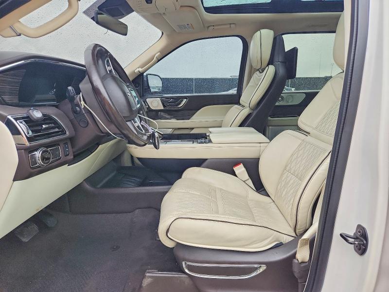 Продажа на аукционе авто 2018 Lincoln Navigator, vin: 5LMJJ2TT3JEL06660, номер лота: 68928896