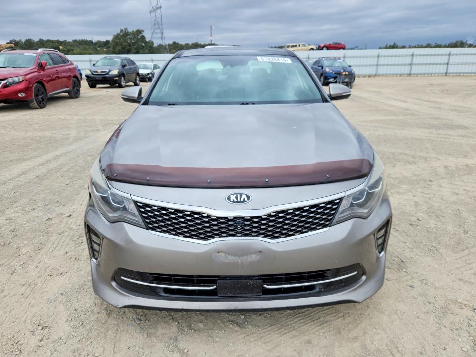 Auction sale of the 2018 Kia Optima, vin: 5XXGV4L2XJG220427, lot number: 67835416