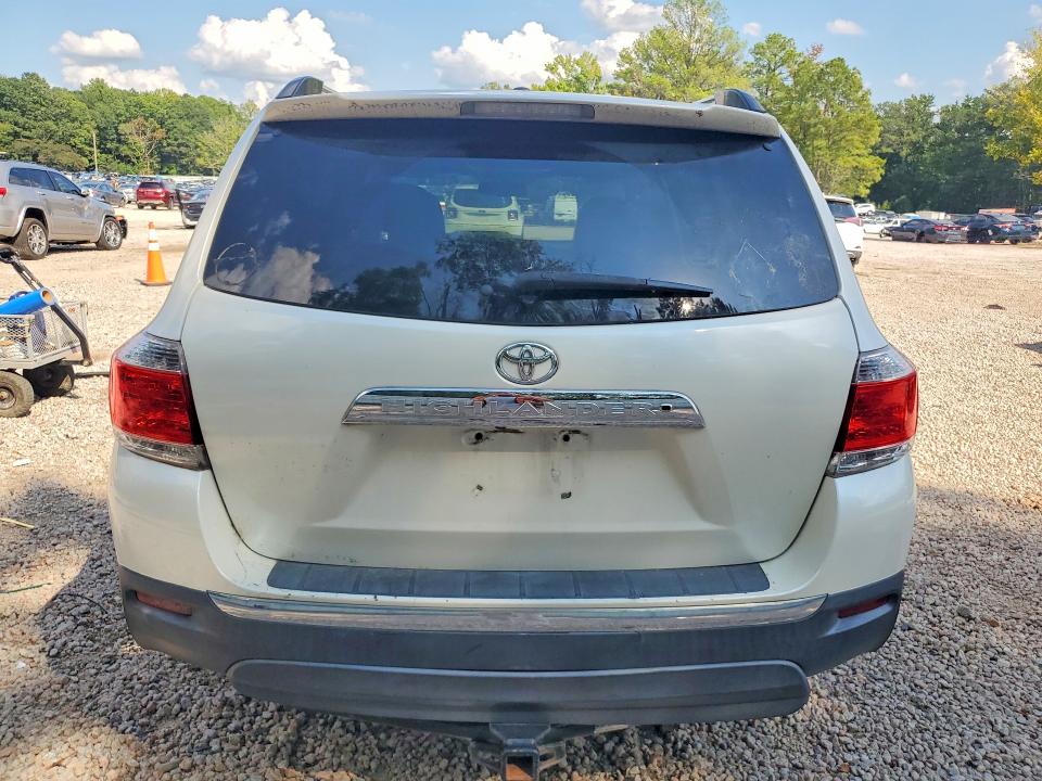 Auction sale of the 2011 Toyota Highlander, vin: 5TDYK3EH6BS026566        , lot number: 69107826