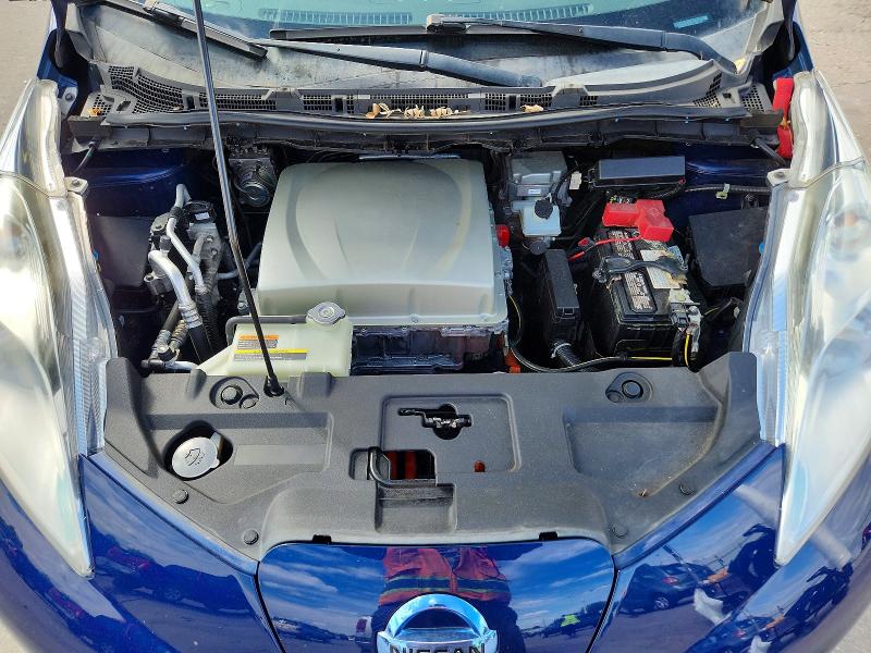 2016 Nissan Leaf მანქანა იყიდება აუქციონზე, vin: 1N4BZ0CP8GC302111, აუქციონის ნომერი: 70274316