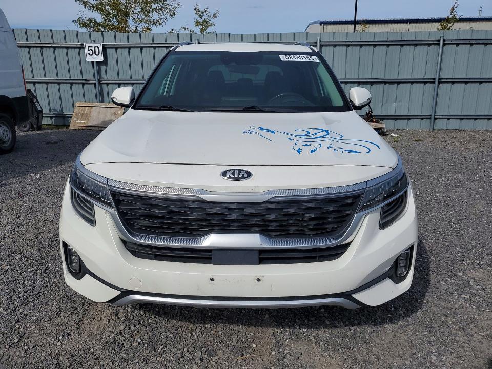2021 Kia Seltos მანქანა იყიდება აუქციონზე, vin: KNDETCA2XM7147759, აუქციონის ნომერი: 69490156