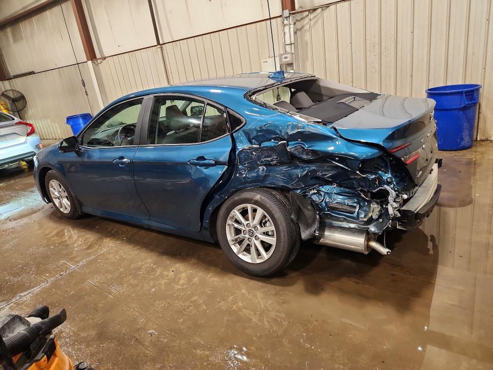 70674166 :رقم المزاد ، 4T1DAACK0TU900407 vin ، 2026 Toyota Camry مزاد بيع