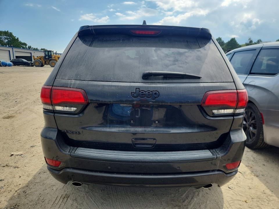 Продажа на аукционе авто 2015 Jeep Grand Cherokee, vin: 1C4RJFAG1FC115474, номер лота: 68809496