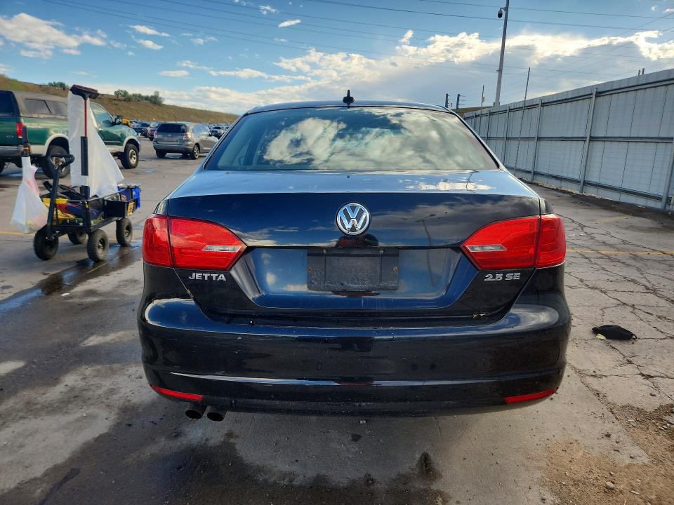 Продажа на аукционе авто 2011 Volkswagen Jetta, vin: 3VWDZ7AJ6BM347935, номер лота: 68259776