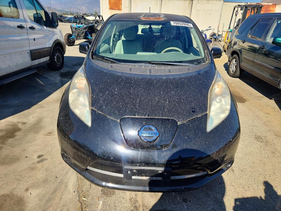 2015 Nissan Leaf მანქანა იყიდება აუქციონზე, vin: 1N4AZ0CP9FC322507, აუქციონის ნომერი: 70052866