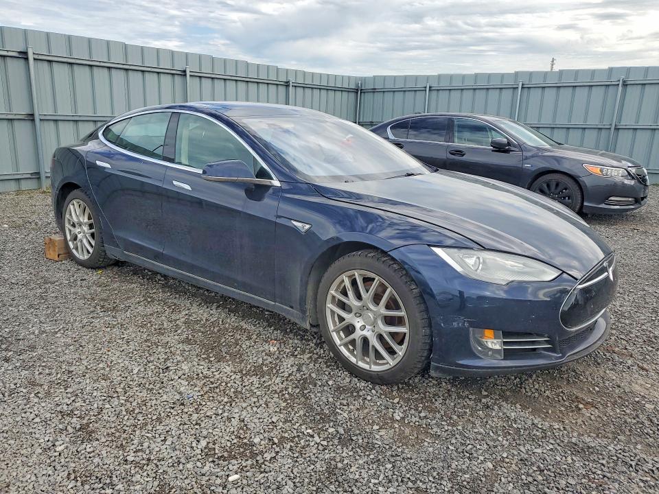 Продаж на аукціоні авто 2013 Tesla Model S, vin: 5YJSA1DN8DFP05296, номер лоту: 69190706