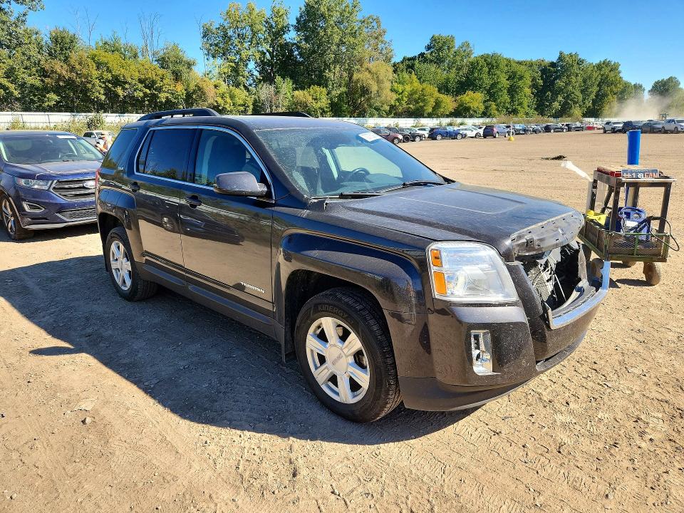 70775296 :رقم المزاد ، 2GKALREK4F6318637 vin ، 2015 Gmc Terrain مزاد بيع