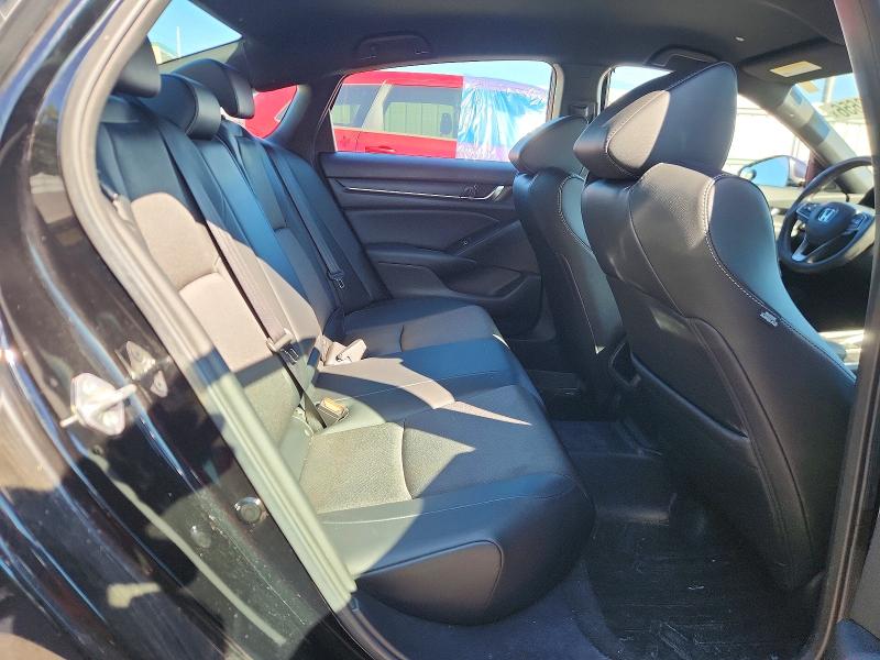 Продажа на аукционе авто 2022 Honda Accord, vin: 1HGCV3F26NA011953, номер лота: 68058656