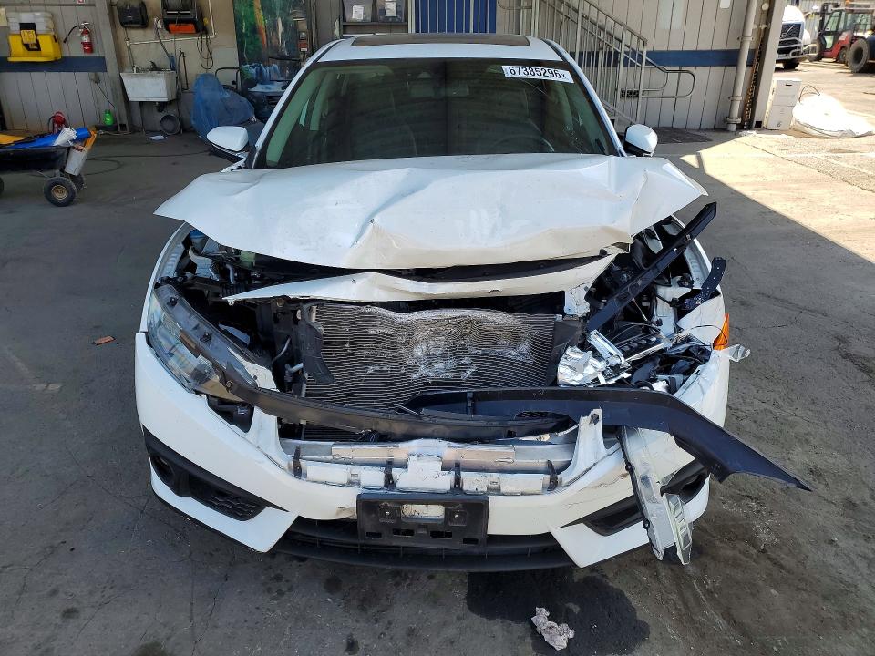67385296 :رقم المزاد ، 2HGFC1F93GH641647 vin ، 2016 Honda Civic مزاد بيع