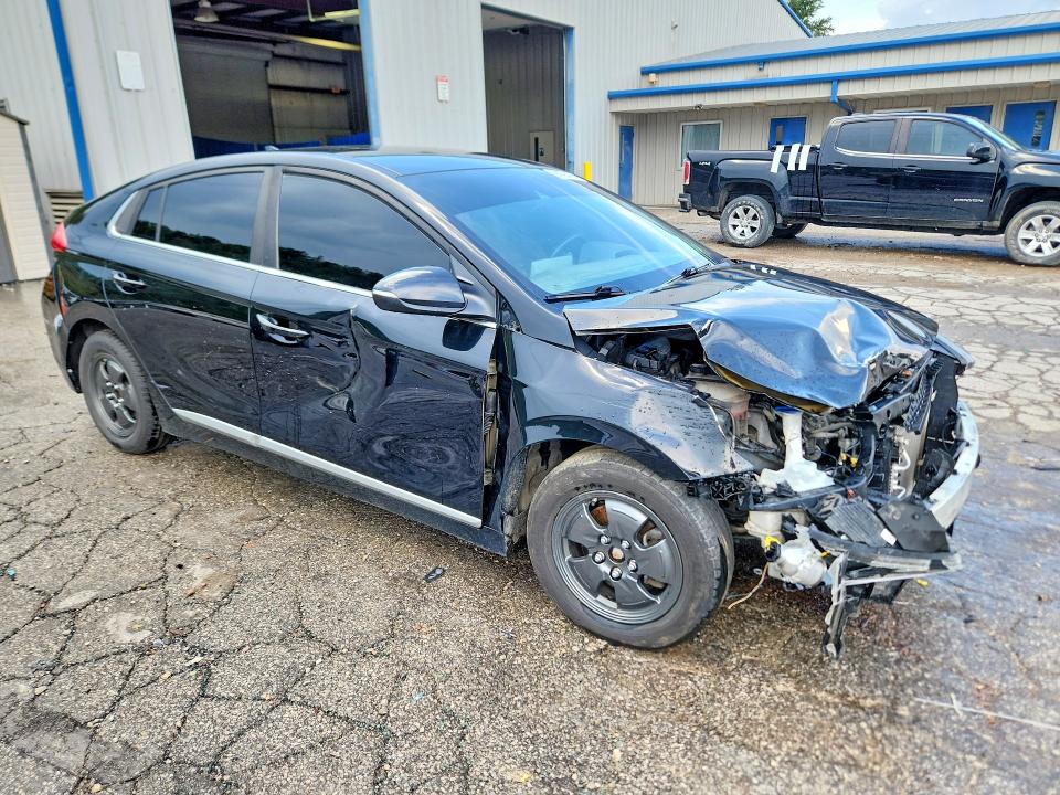 Продажа на аукционе авто 2022 Hyundai Ioniq, vin: KMHC75LC2NU266627, номер лота: 68394786