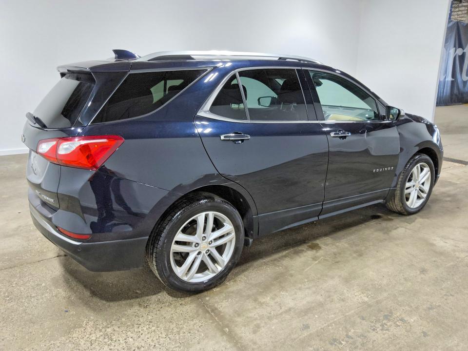 67269986 :رقم المزاد ، 2GNAXYEX0L6199476 vin ، 2020 Chevrolet Equinox مزاد بيع