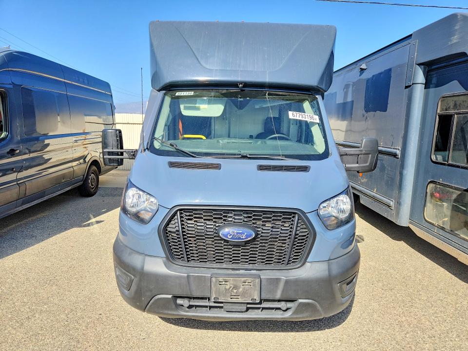 67793196 :رقم المزاد ، 1FDDF6P82MKA77019 vin ، 2021 Ford Transit مزاد بيع