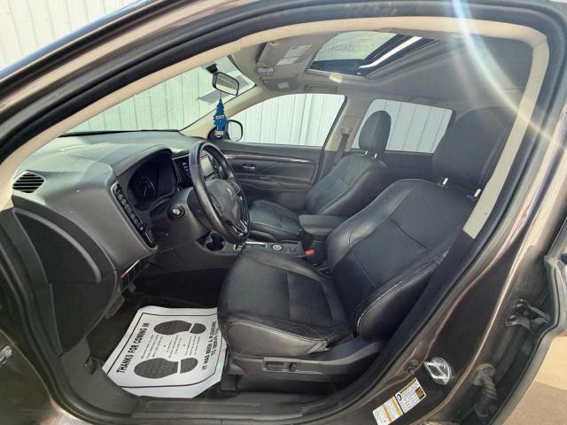 Продажа на аукционе авто 2016 Mitsubishi Outlander, vin: JA4AZ3A35GZ007692, номер лота: 71093776