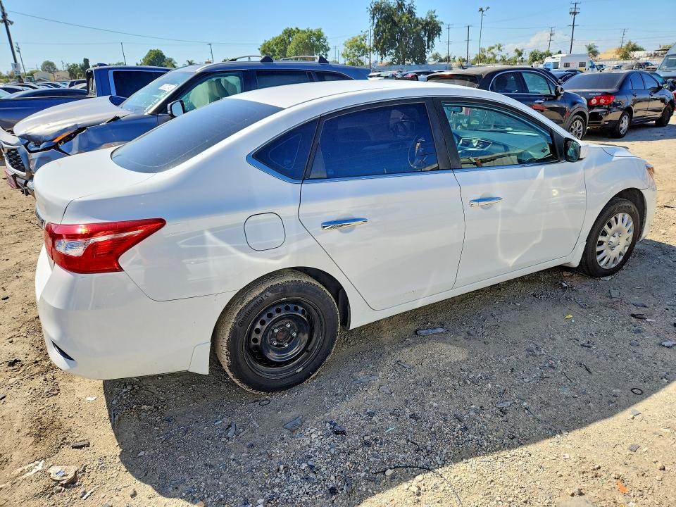 68661456 :رقم المزاد ، 3N1AB7AP4HY401185 vin ، 2017 Nissan Sentra مزاد بيع