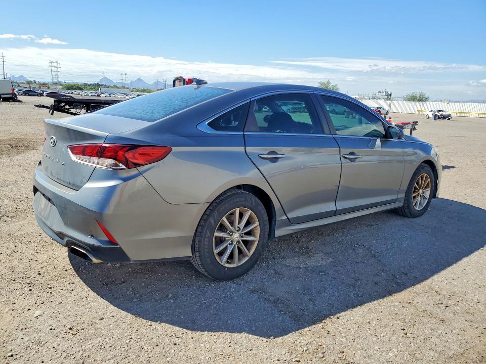 Продажа на аукционе авто 2019 Hyundai Sonata, vin: 5NPE24AF2KH756929, номер лота: 70676456