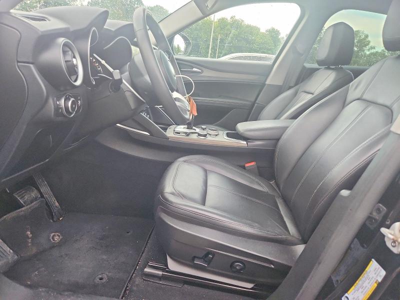 67784296 :رقم المزاد ، ZASPAKBN2M7D19629 vin ، 2021 Alfa Romeo Stelvio مزاد بيع