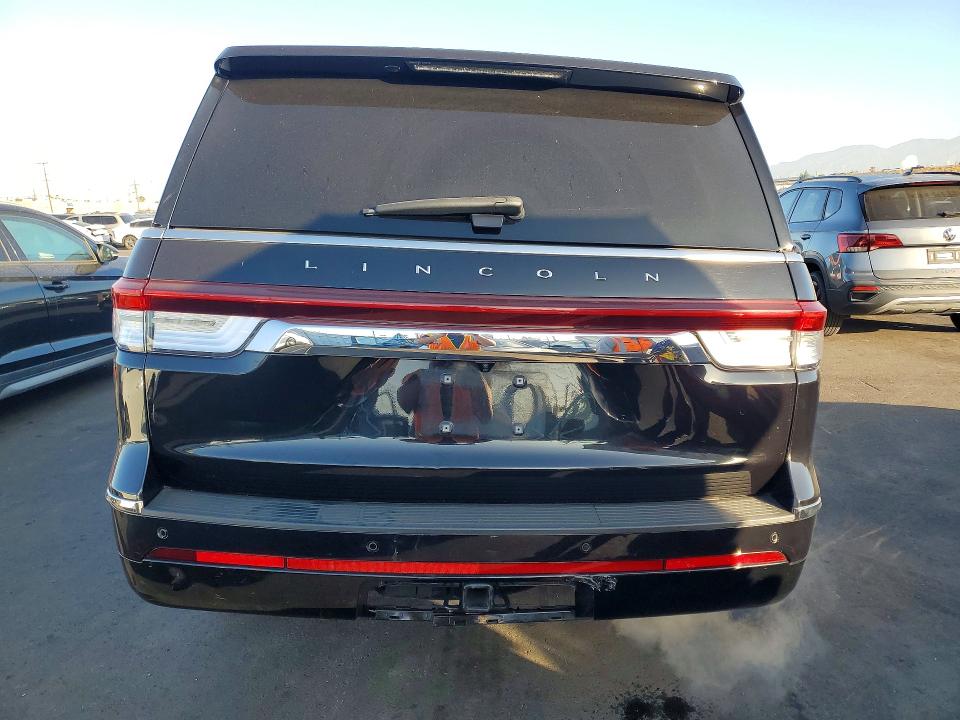 67337306 :رقم المزاد ، 5LMJJ3LT5NEL15839 vin ، 2022 Lincoln Navigator مزاد بيع